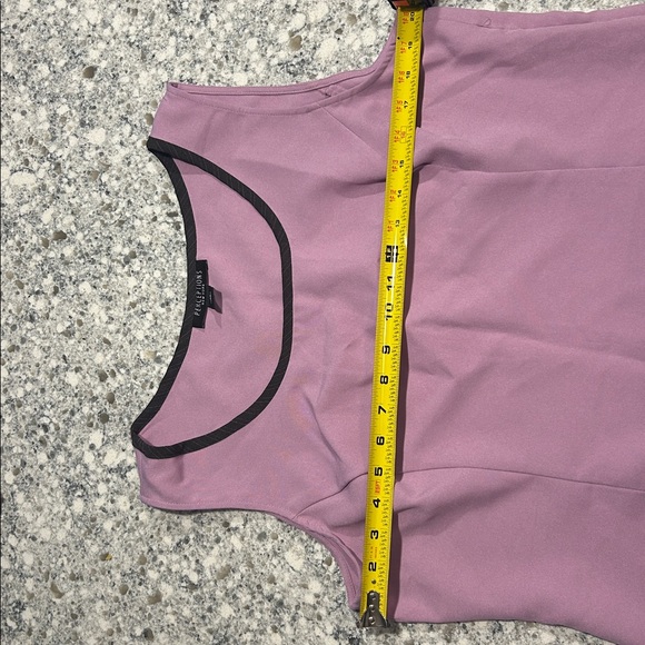 Attractive 3 piece ladies suit set! - Picture 14 of 15